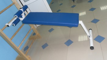 Скамья для пресса навесная на шведскую стенку - fgospostavki.ru - Артём